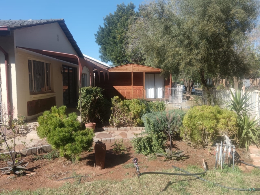 3 Bedroom Property for Sale in Lindene Northern Cape